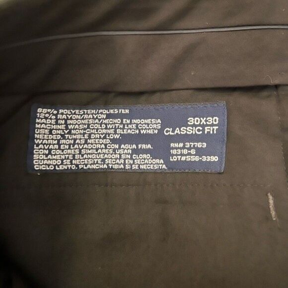 STAFFORD Essentials Men’s Classic Fit Dress Pants 30x30 Charcoal Gray - Picture 3 of 3